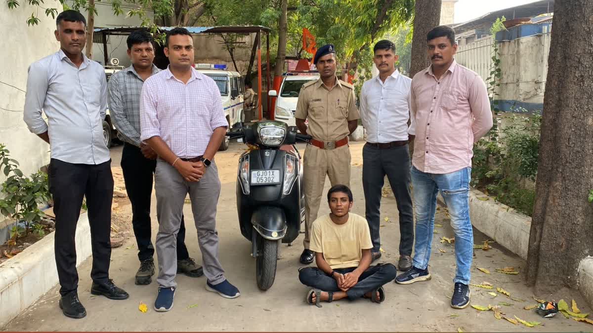 18-year-old-youth-who-performed-a-stunt-on-sindhubhan-road-was-caught-vehicle-was-seized-and-police-took-action