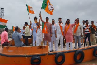 bjps-boat-trip-to-the-sea-island-of-shial-bat-to-make-the-central-governments-nine-years-of-work-reach-the-people-at-the-edge