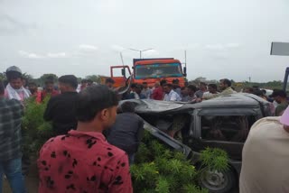 Collision between truck and car,  Collision between truck and car in Kota