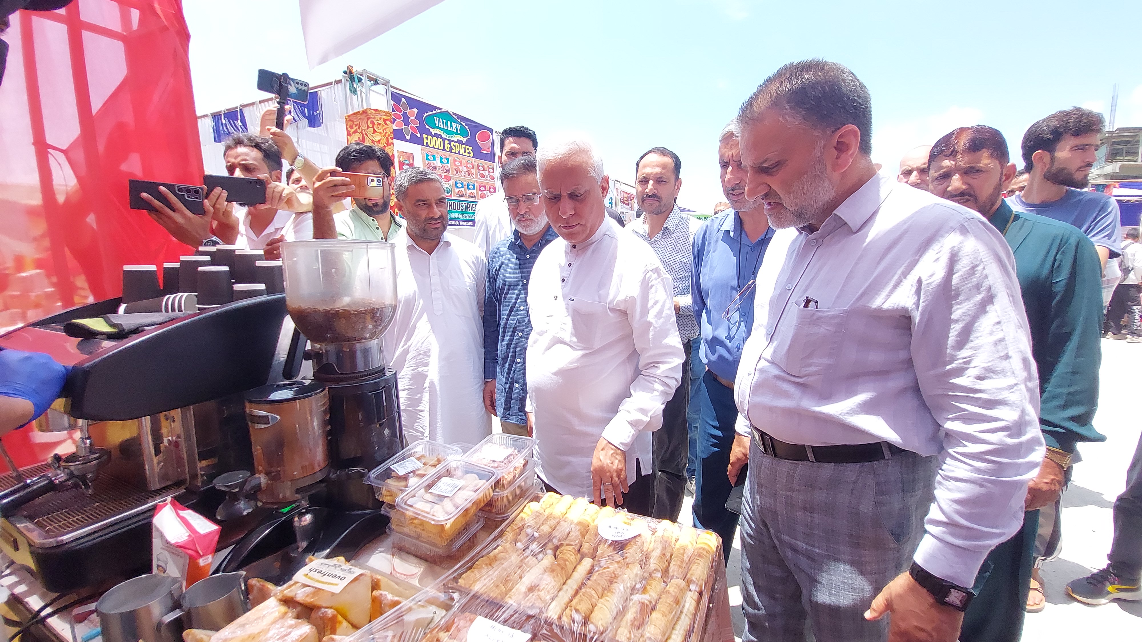 Commissioner Food and Drug Administration distributed food outlet licenses to 44 individuals