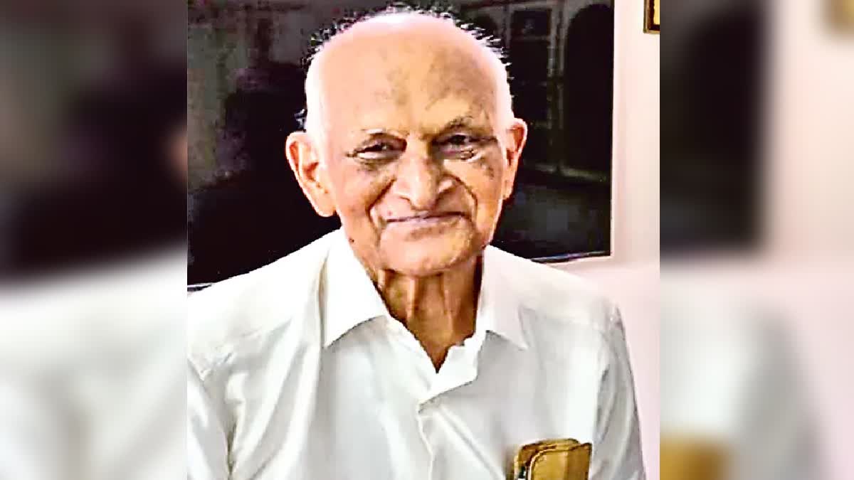 అబ్దుల్ కలాం సన్నిహితుడు, భౌతిక శాస్త్రవేత్త ఎంఆర్‌ రాజు కన్నుమూత