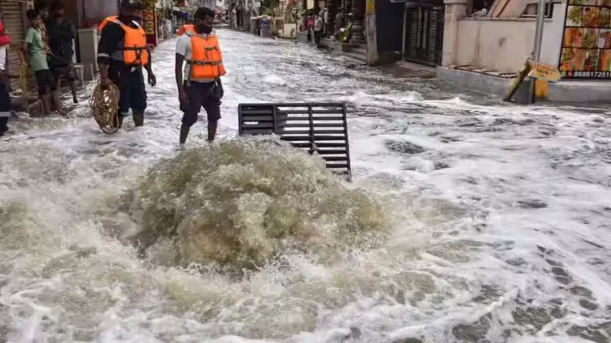 Heavy rain in Hyderabad