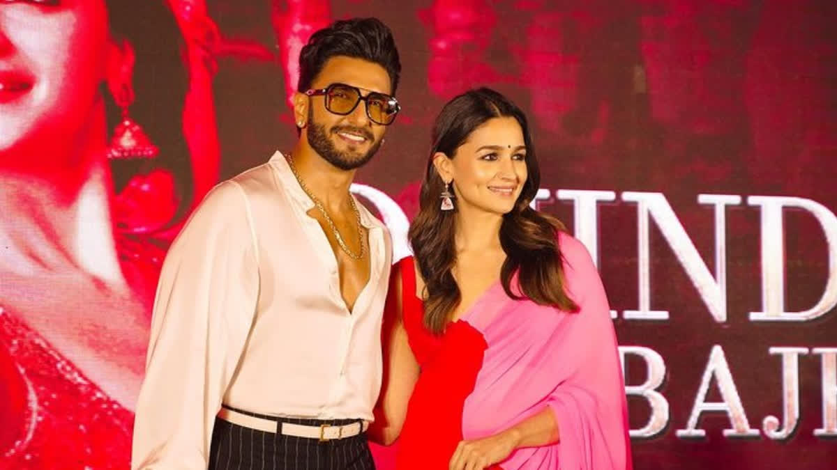 Bollywood actors Alia Bhatt and Ranveer Singh recently traveled to Kolkata to promote their upcoming movie Rocky Aur Rani Kii Prem Kahaani. On Tuesday, Alia took to her social media handle and shared a video from their promotional event in the city, where she greeted her fans in Bangla.