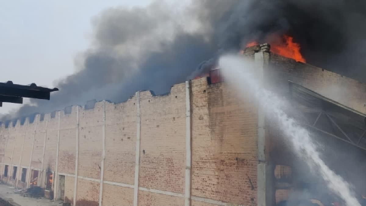 Fire in Panipat Surya Woolen Mill