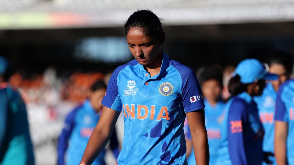 BANW vs INDW  Harmanpreet Kaur Suspended  Harmanpreet Kaur  ICC  ഇന്ത്യ vs ബംഗ്ലാദേശ്  ഹര്‍മന്‍പ്രീത് കൗര്‍  Harmanpreet Kaur fined for Aggressive Behaviour  ഹര്‍മന്‍പ്രീത് കൗര്‍ സസ്‌പെന്‍ഷന്‍  ഐസിസി