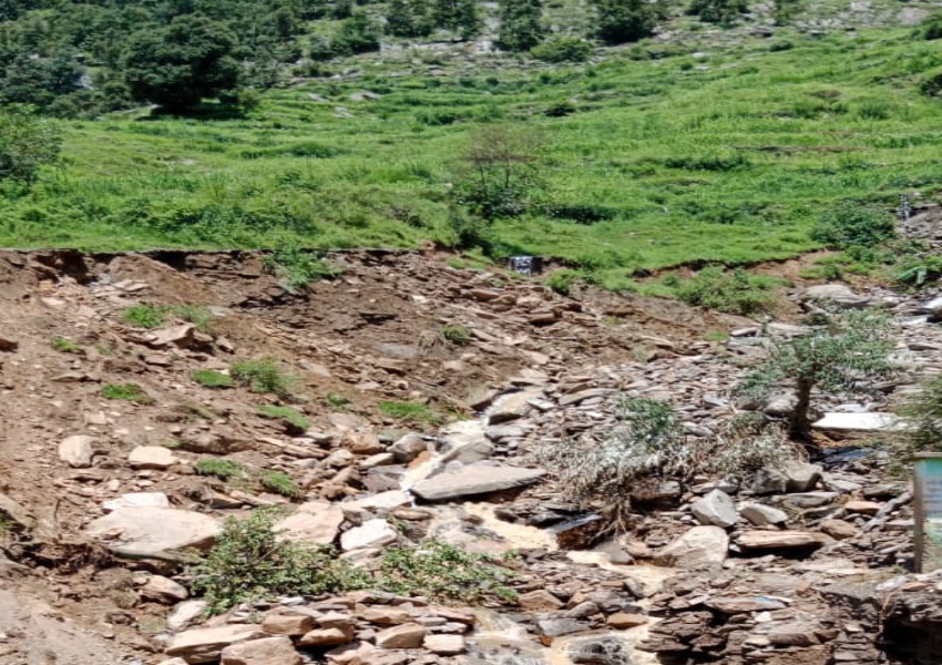 Pauri Roli village