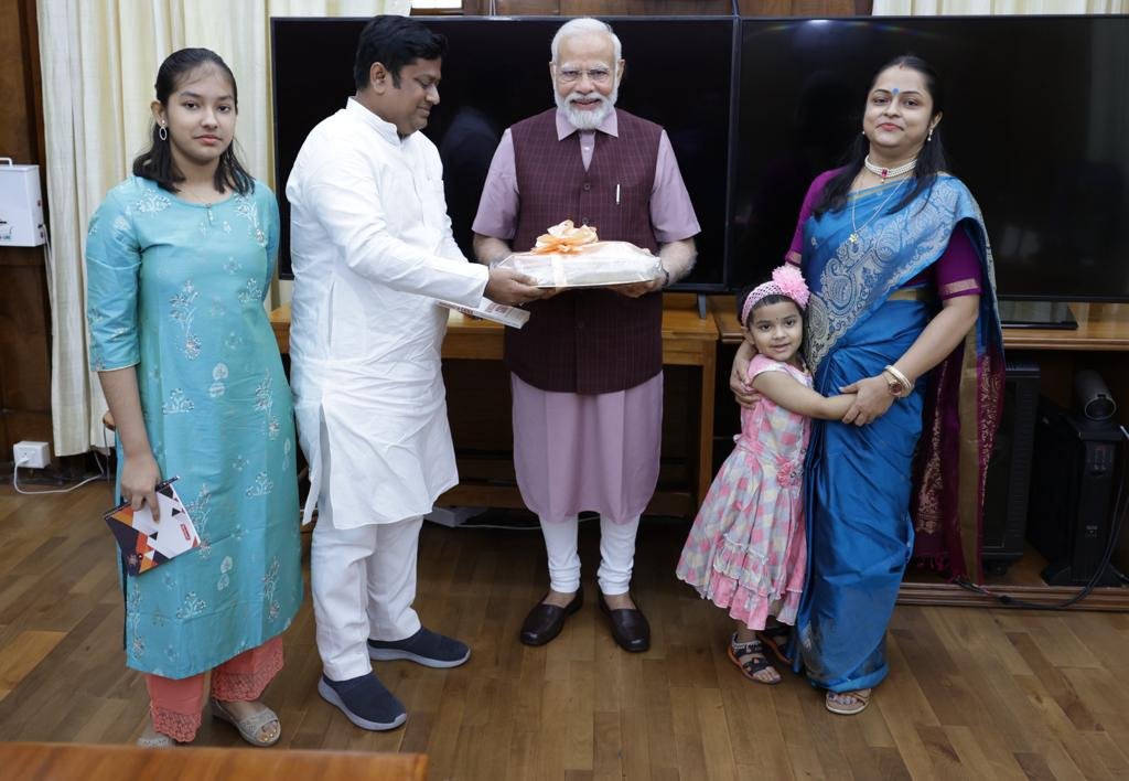 PM Modi Meets Sukanta Majumdar's Family