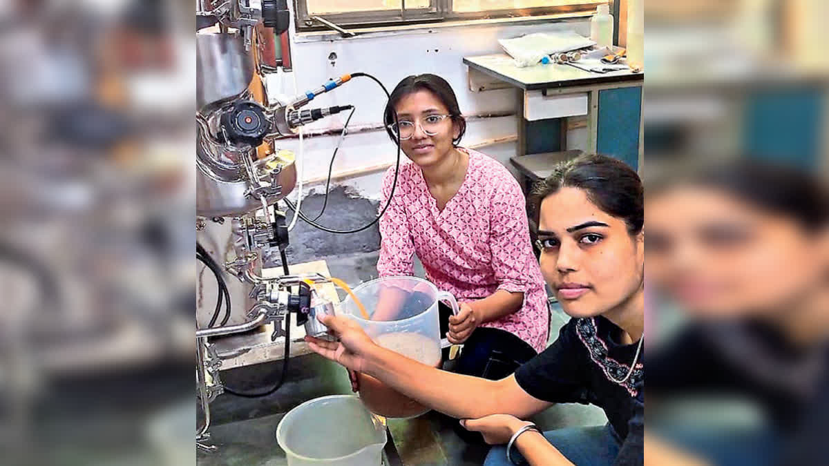 MAKING OIL FROM VEGETABLES  PU AND AMITY UNIVERSITY  എണ്ണ ഉത്പാദനം  VEGETABLE OIL PRODUCTION