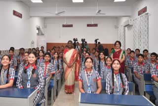president droupadi murmu interacted with kv school students discuss on global warming and climate change