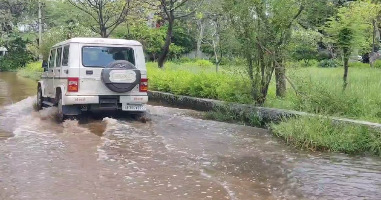 Waterlogging in Nuh government office