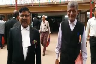 Ranchi Civil Court lawyers put tricolor flag on coat on successful landing of Chandrayaan 3
