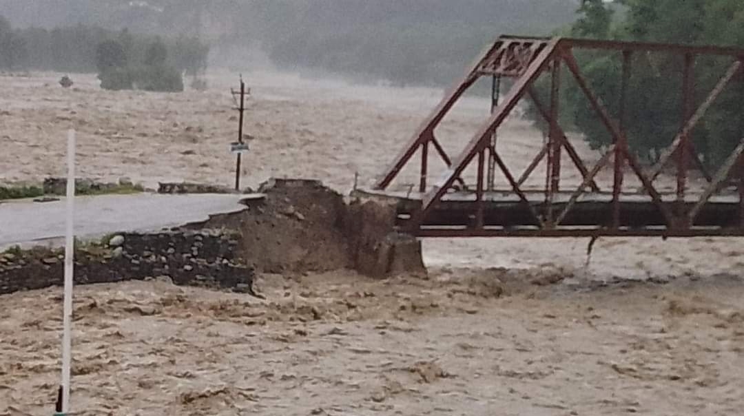 Roads Damaged In Kullu