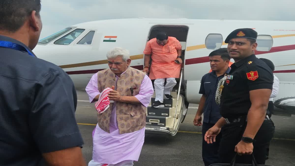 DATIA MANOJ SINHA AT MAA BAGLAMUKHI