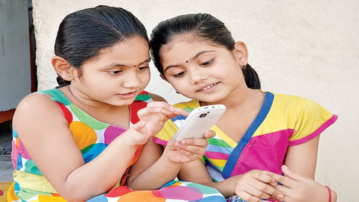 Harms of Smartphone Usage in Kids