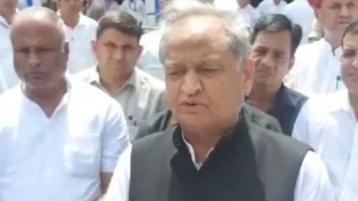 gehlot on Rahul comment