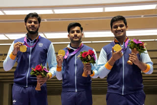India's Rudrankksh Balasaheb Patil, Divyansh Singh Panwar, and Aishwary Pratap Singh Tomar together set a world record by scoring a total of 1893.7 points which is 0.4 more than the previous world record held by China, in 10m men's air rifle team event. This is India's first Asian Games 2023 gold medal in Hangzhou.