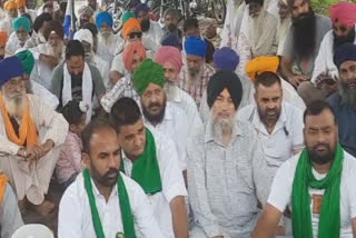 Farmers in Kapurthala announced to protest by blocking the railway track for three days