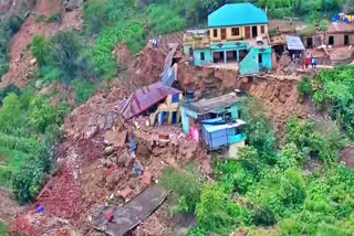 Damage to houses in Solan