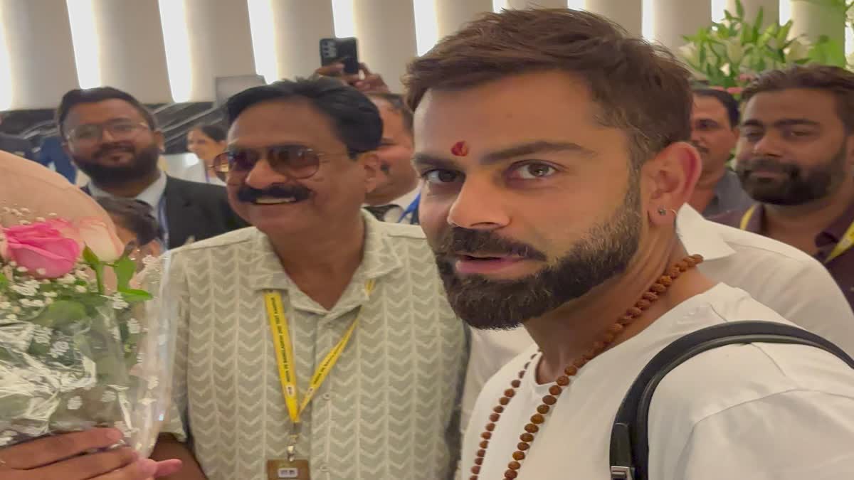 VIRAT KOHLI HAND SHAKE VIRAL VIDEO