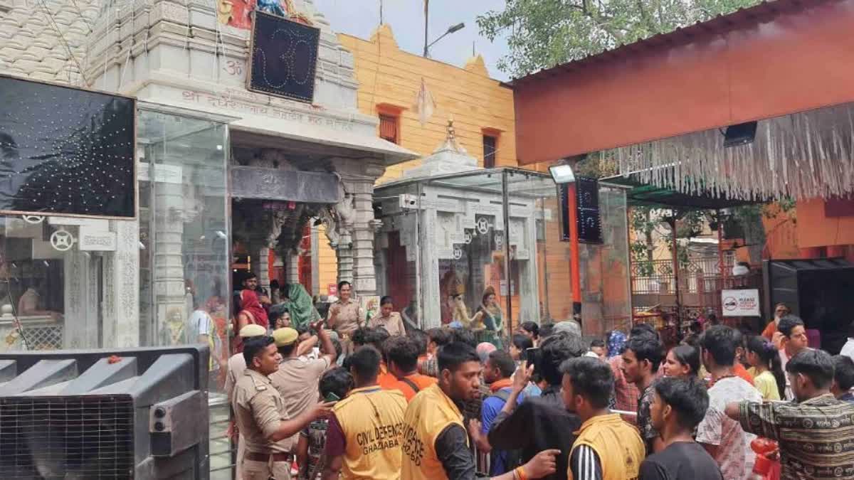 गाजियाबाद की इन मंदिरों में नहीं लगेगा बाजार की मिठाई का भोग