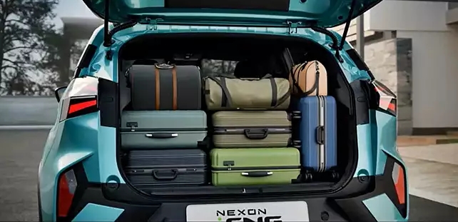 Tata nexon CNG boot space