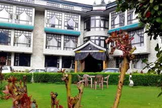 LPS Society Hotel Locked in Manali