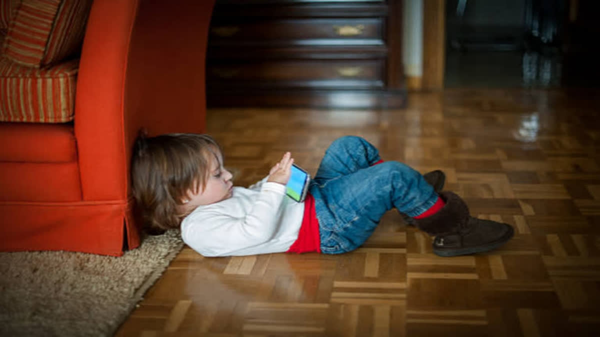 Children's screen time needs to be cut down for many reason