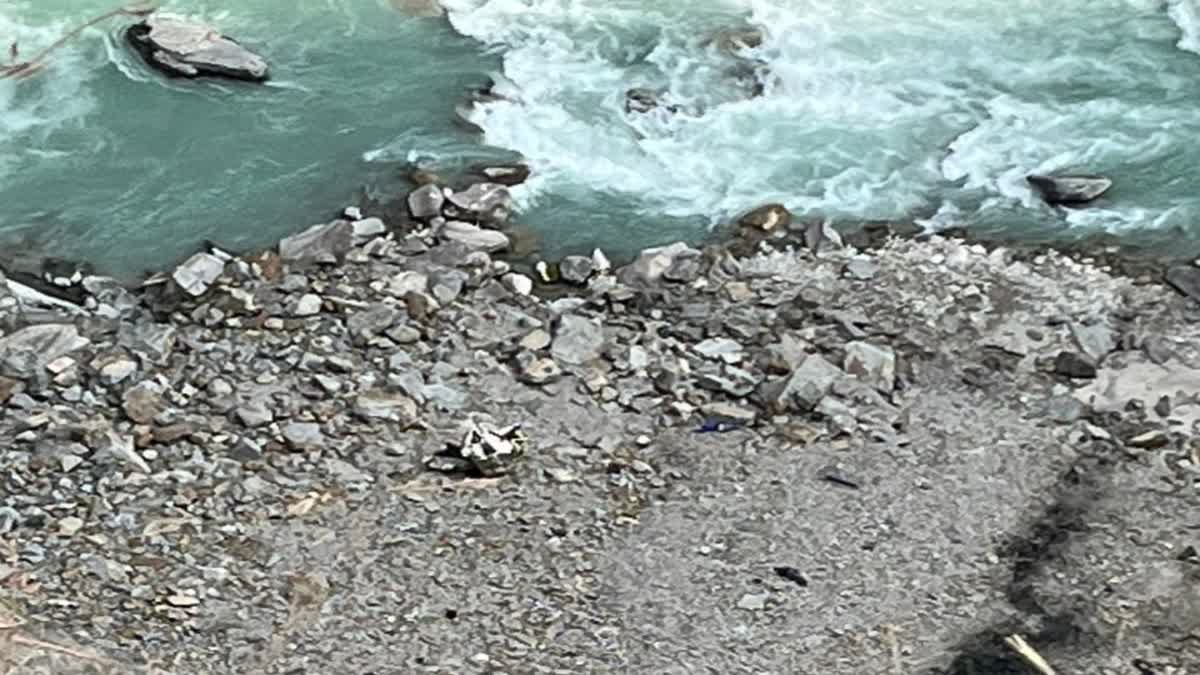 Uttarakhand: Six killed as vehicle plunges into river in Pithoragarh