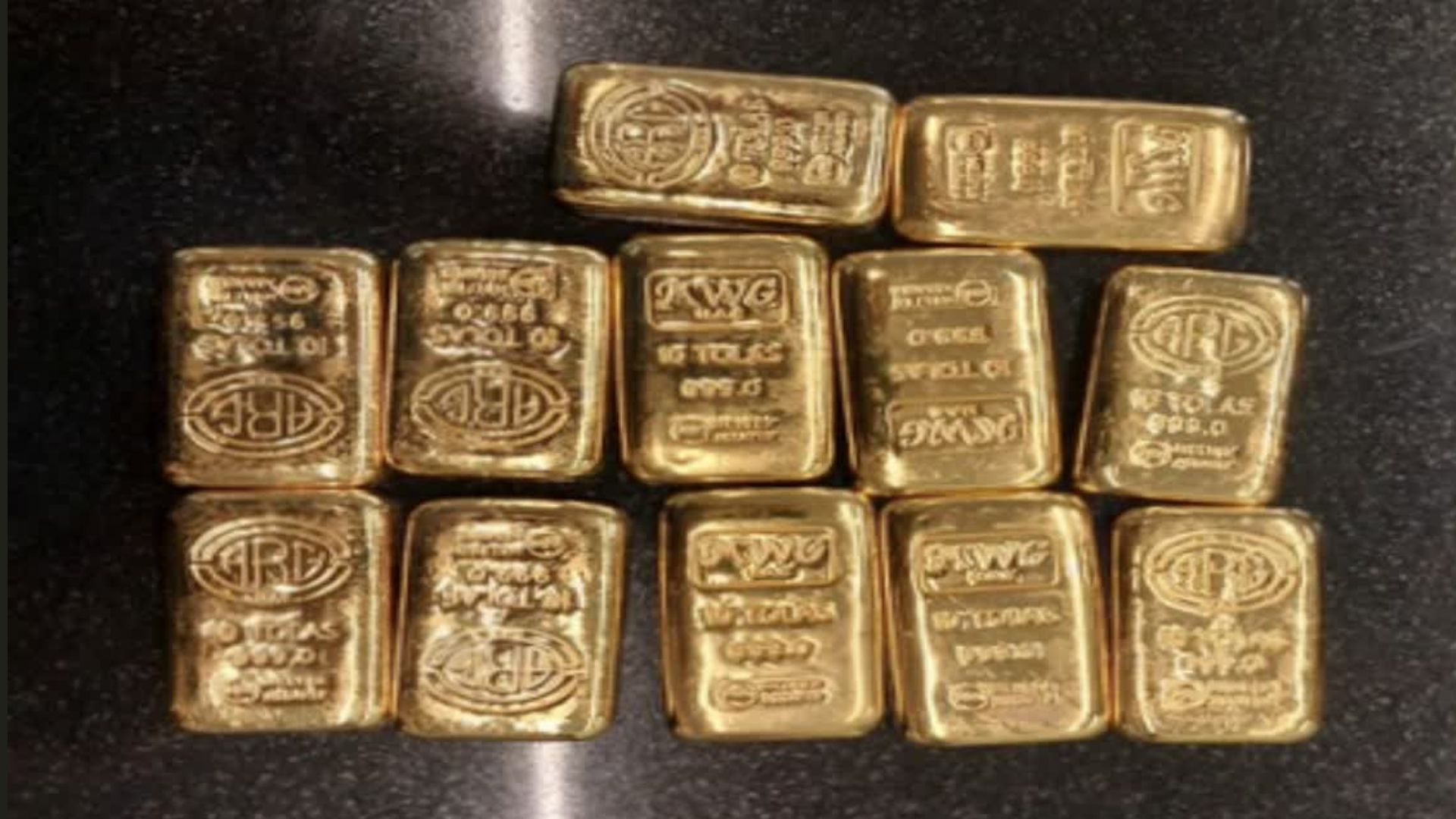 Huge amount of gold seized