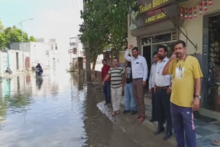 Demonstration against Sewerage Board officials