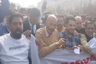 First protest against Omar's government, MP Engineer Rashid demands Darbar Move revival