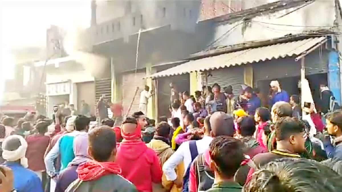 fire-broke-out-at-house-in-motihari-many-people-died