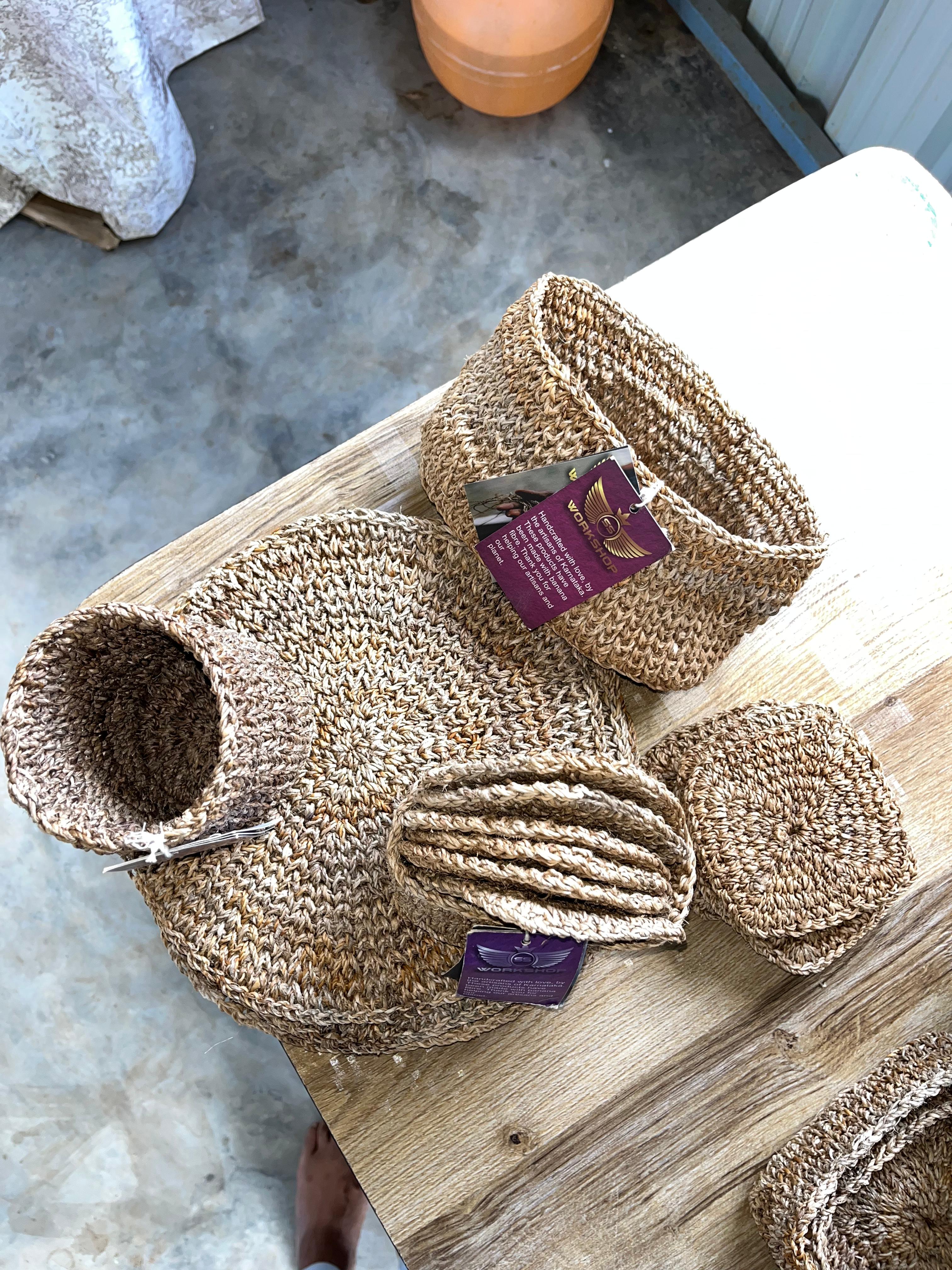 Group of women made things from banana fiber