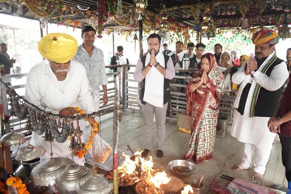 voting continue in ajmer