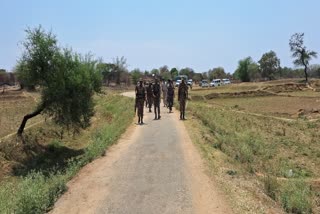 Naxalites killed two people in Chaibasa