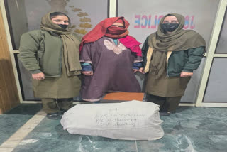 In a significant move against drug trafficking, Bijbehara Police Station in Anantnag apprehended Gulshana, wife of Mohammad Yousuf Ganie, a resident of Takiya Maksood Shah, Bijbehara.