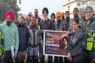 Bike riders from different cities of Delhi and Punjab reached Musa village to pay tribute to Sidhu Musawala