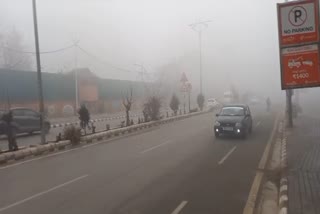 thick blanket of fog engulfs Kashmir parts