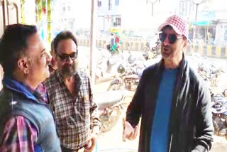 Film actor Shiva Randhawa in Khargone