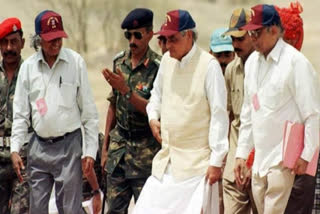 File photo: Atal Bihari Vajpayee with former President Dr APJ Abdul Kalam at Pokhran