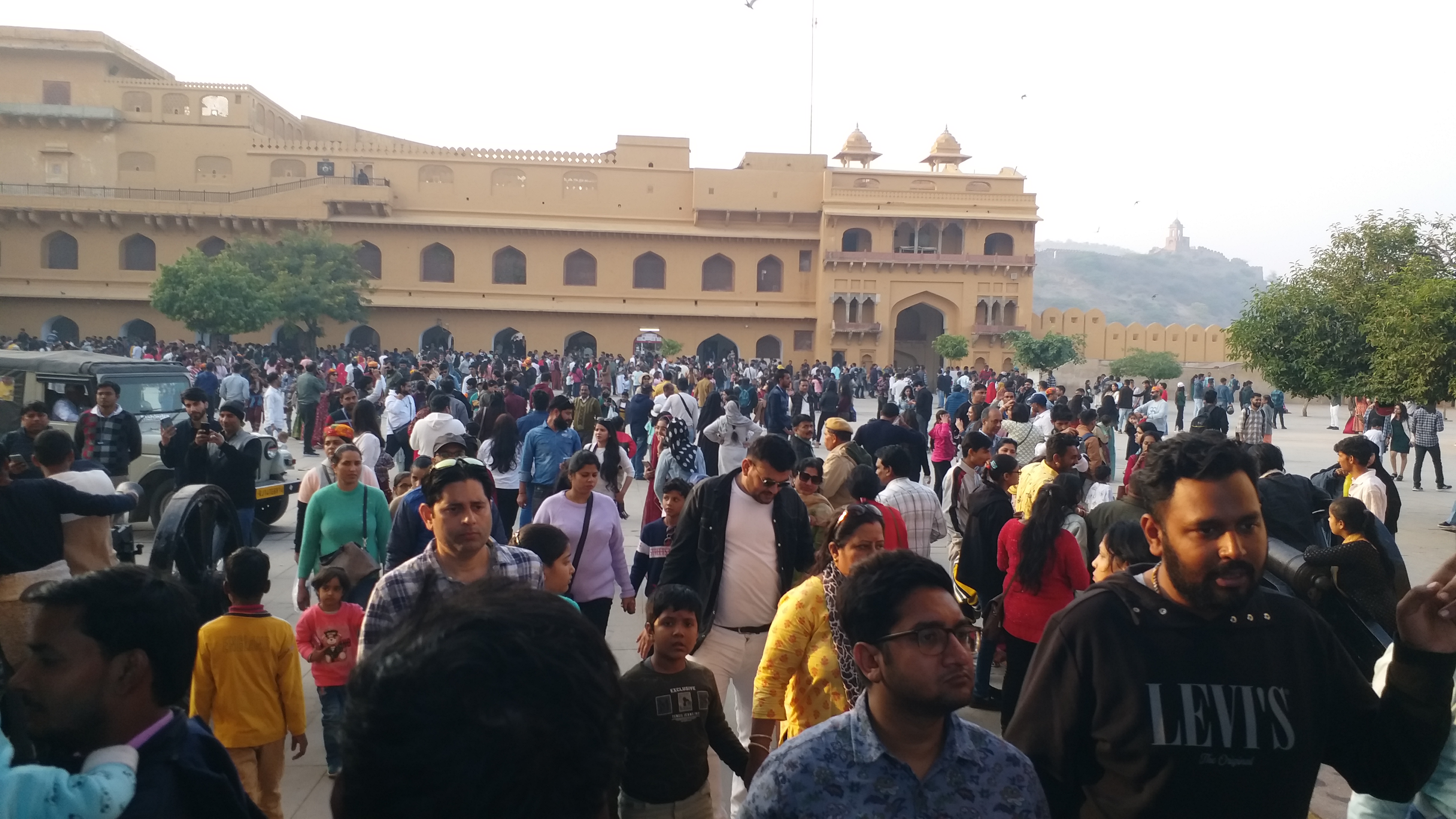 पर्यटकों के लिए आकर्षण का केंद्र बना जयपुर