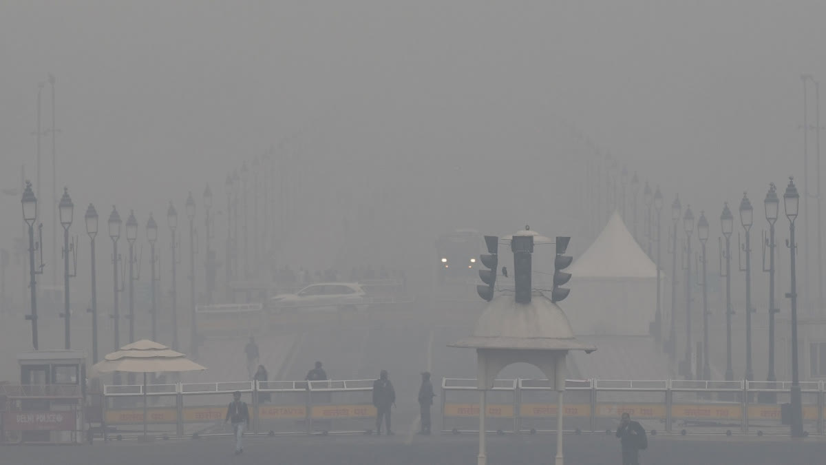 Delhi Airport Issues Advisory As Fog Blankets National Capital