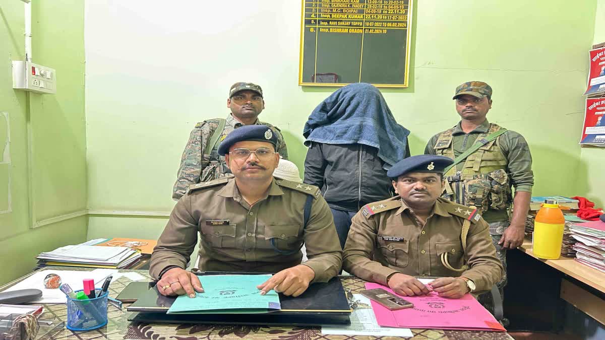 cyber-criminal-arrested-for-bank-manager-cheating-in-palamu