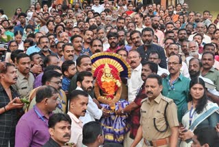 ശബരിമലയിൽ തങ്ക അങ്കി  THANKA ANKI PROCESSION  SABARIMALA NEWS  ശബരിമല ദീപാരാധന