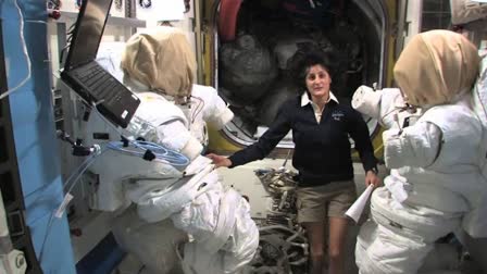 SUNITA WILLIAMS