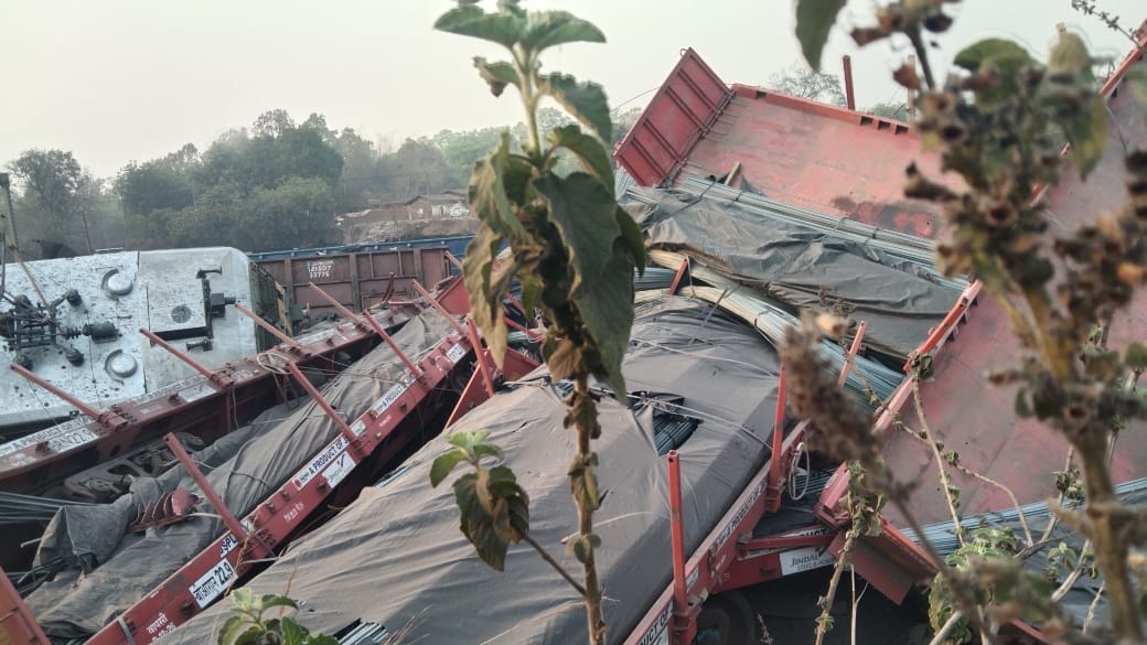 Raigarh Train Accident Updates