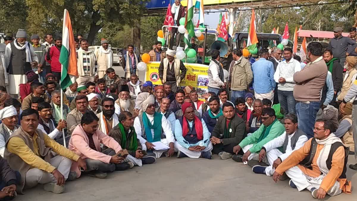 Rewa Farmers took out tractor march