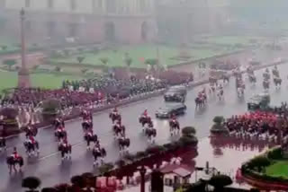 President Droupadi Murmu is going to lead the nation from Kartavya Path in Delhi with a 90-minute parade.