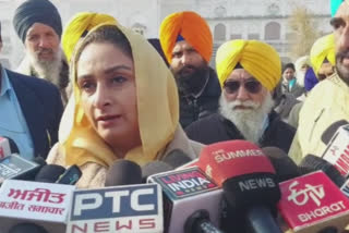 MP Harsimrat Kaur Badal targeted Congress and Shiromani Akali Dal