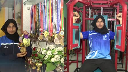 Sadia_Received_9_Medals_in_Power_Lifting